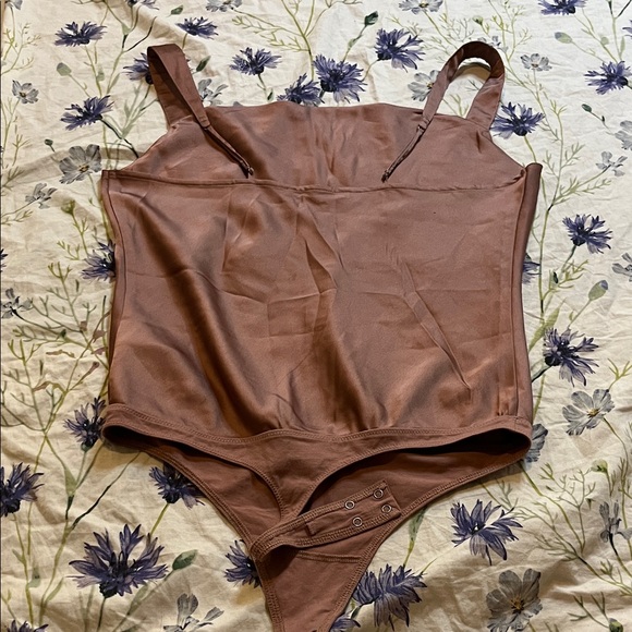 Abercrombie & Fitch pink Satin Cowl-Neck Bodysuit - Picture 3 of 4